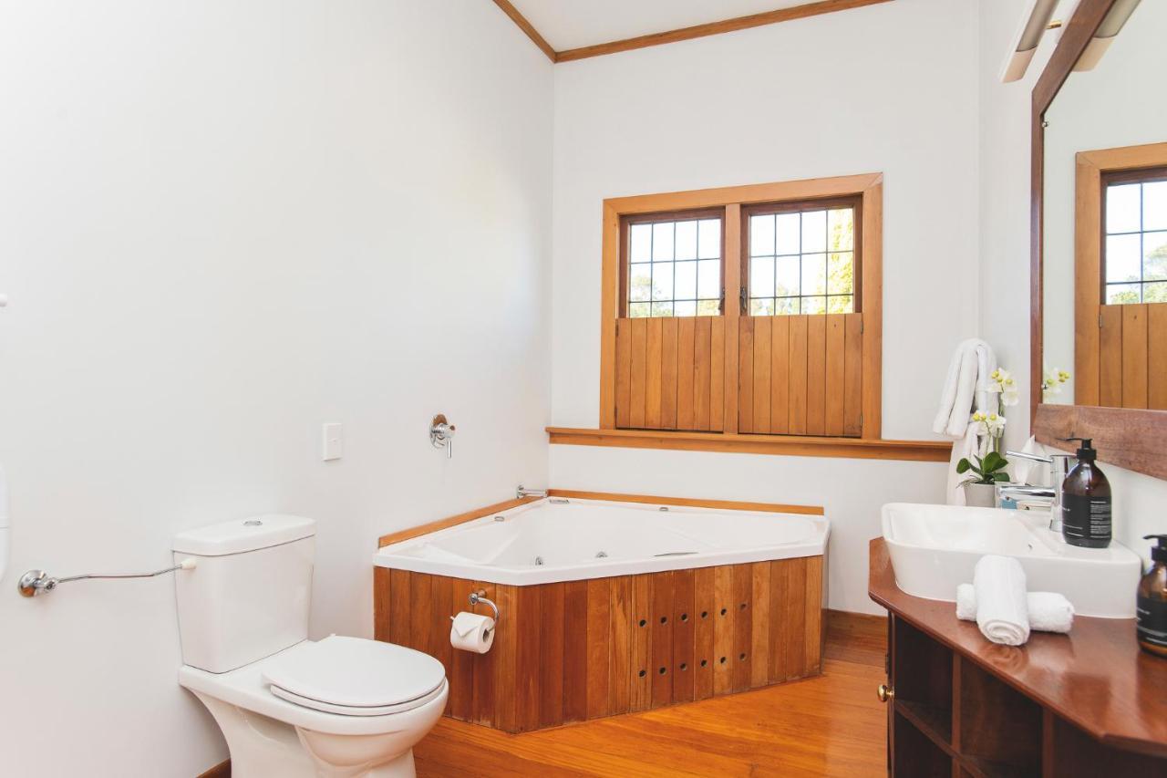 Cedar House Bed & Breakfast Gisborne Exterior foto