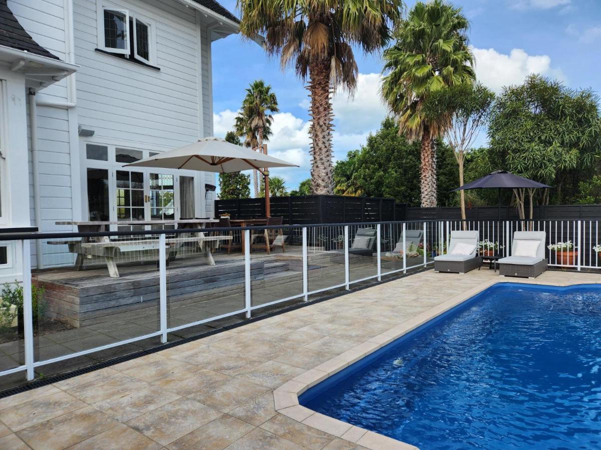 Cedar House Bed & Breakfast Gisborne Exterior foto