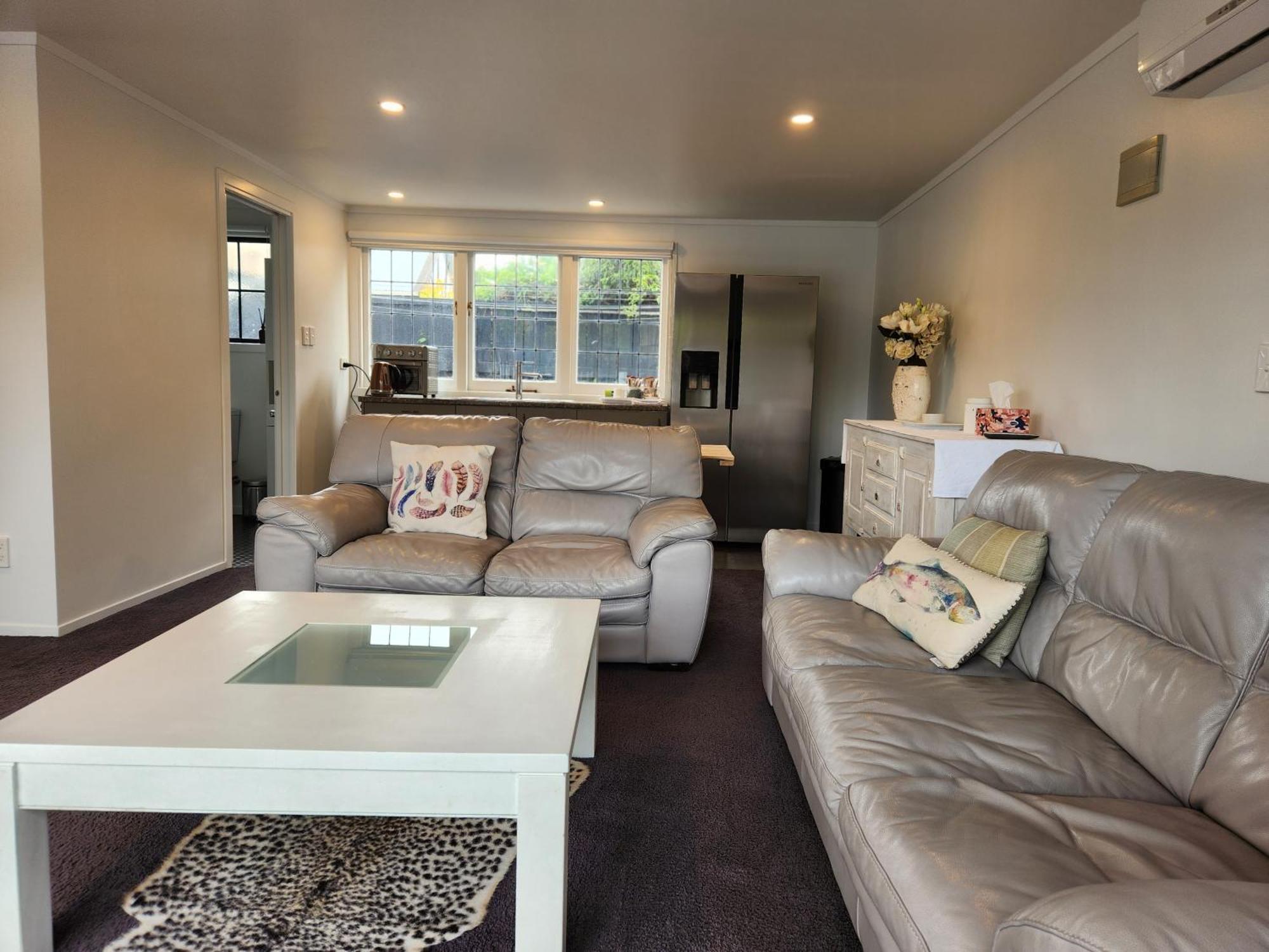 Cedar House Bed & Breakfast Gisborne Exterior foto